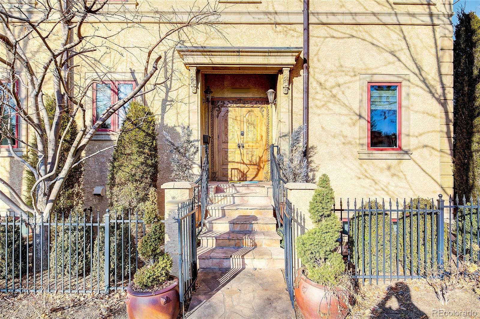 Property Photo: 3805 E 2nd Avenue CO 80206
