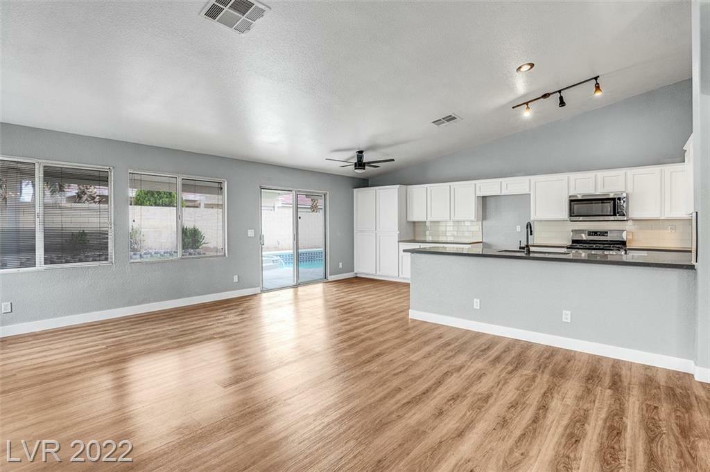 Property Photo:  1019 Blue Lantern Drive  NV 89015 