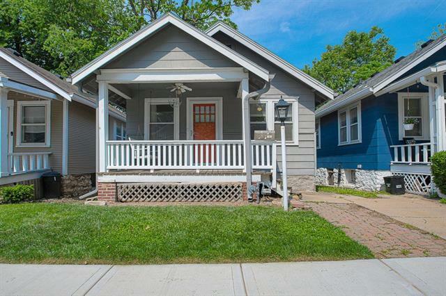 Property Photo:  4514 Wyoming Street  MO 64111 