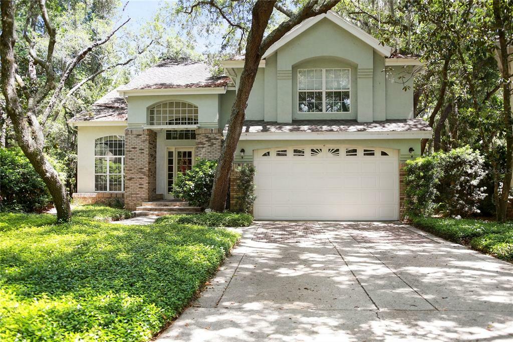 Property Photo: 13104 Greengage Lane FL 33612