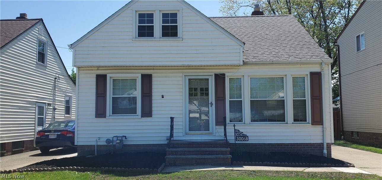 Property Photo: 30068 Robert Street OH 44092