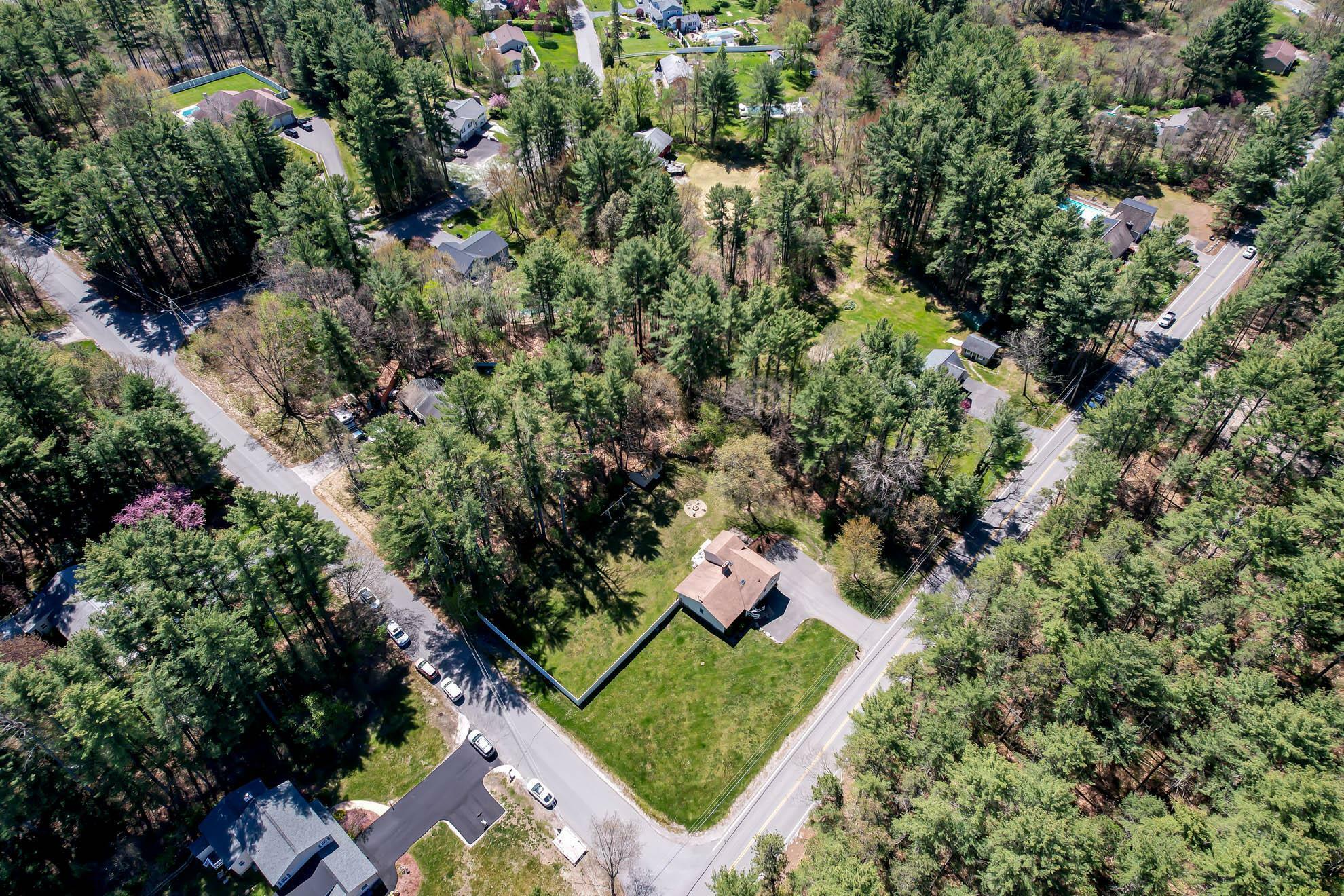 Property Photo: 108 South Road NH 03053
