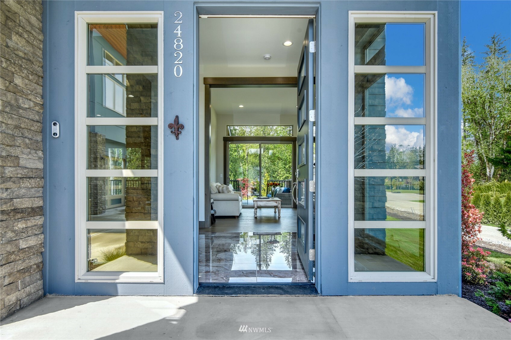 Property Photo: 24820 150th Street SE WA 98272