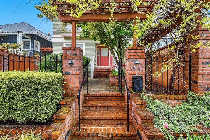 Property Photo: 1947 5th Avenue W WA 98119