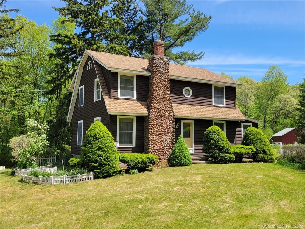 Property Photo:  648 Old Post Road  CT 06084 
