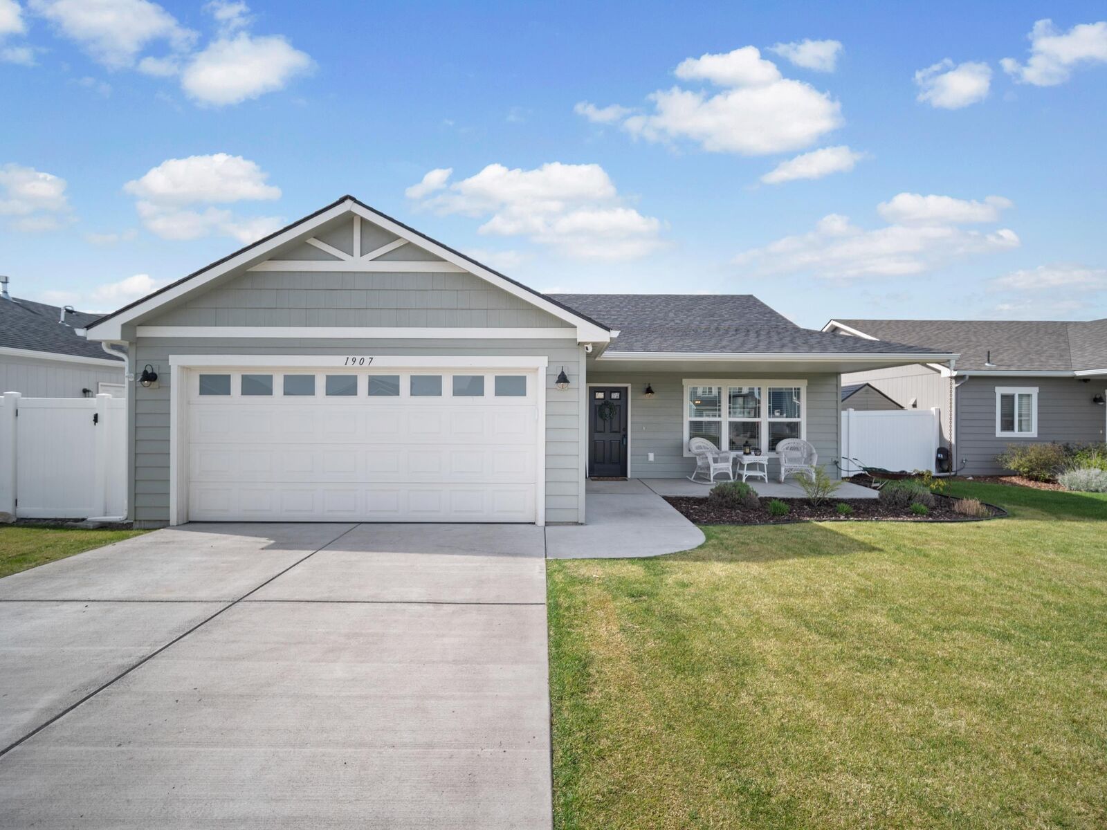 Property Photo: 1907 W Jay Ave WA 99208