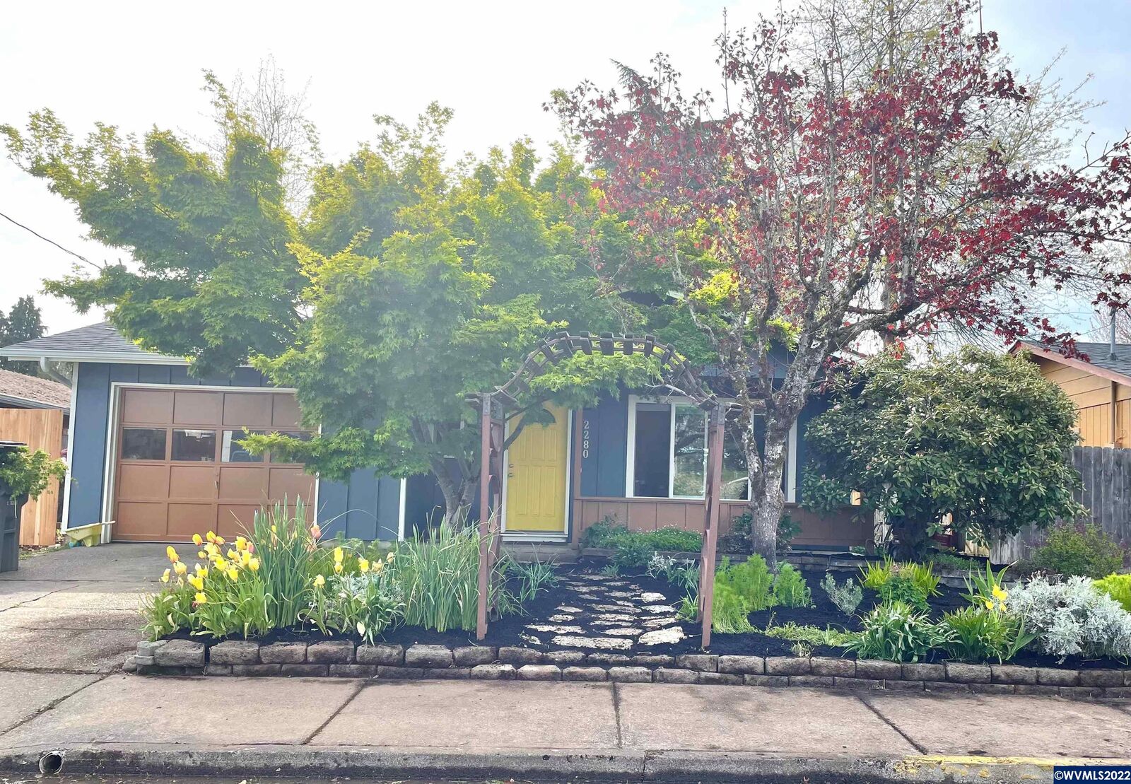 Property Photo: 2280 SE Ryan St OR 97333