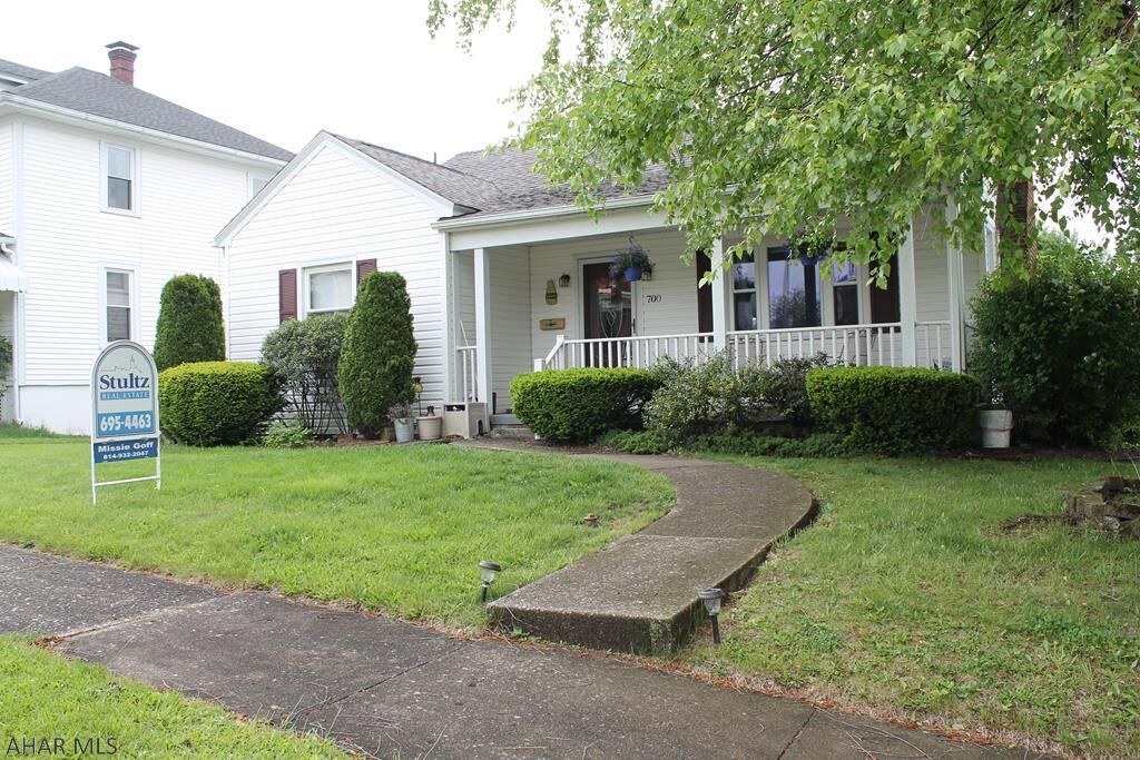 Property Photo: 700 Rockingham Avenue PA 16673