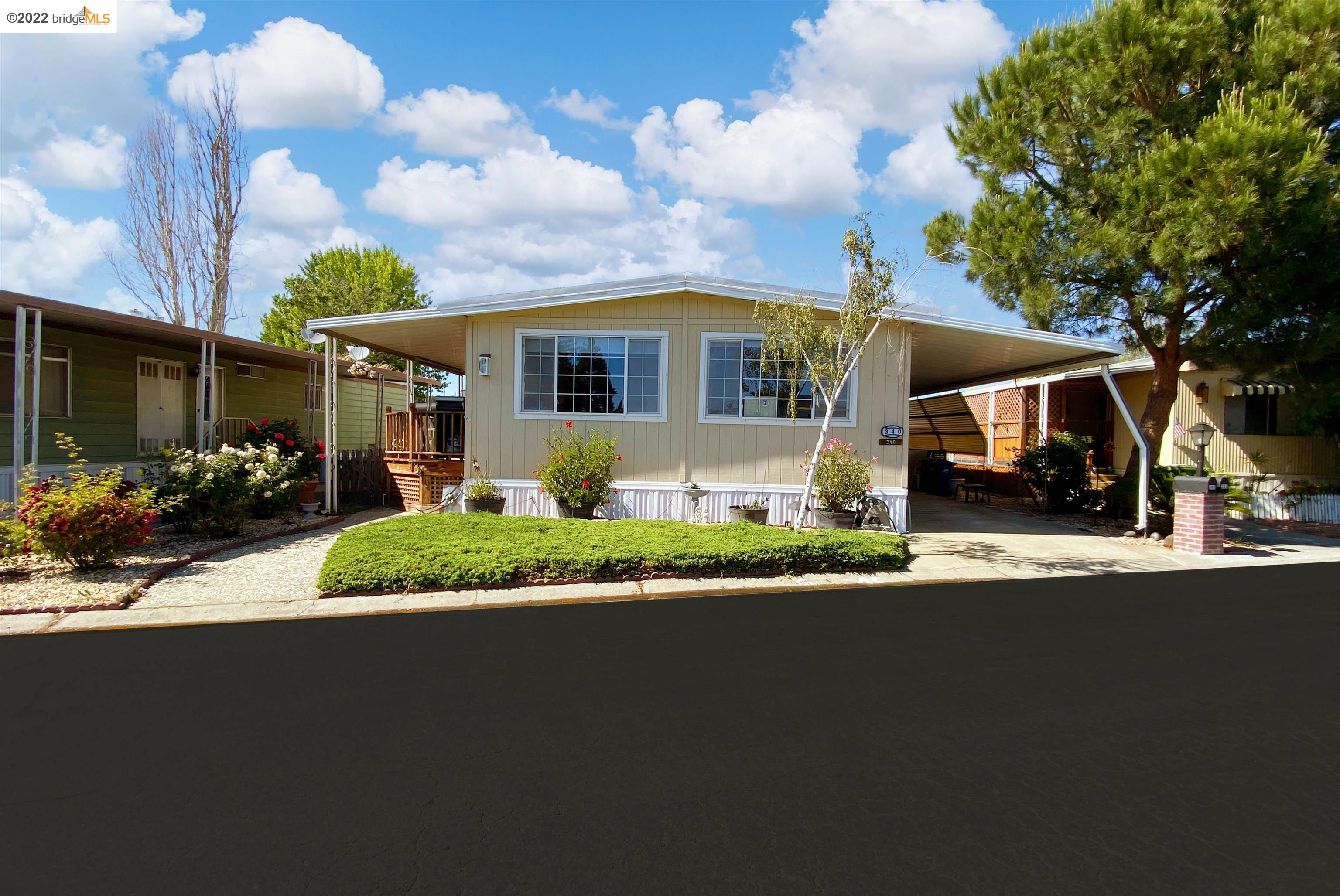 Property Photo: 340 Vista Grande 6 CA 94553