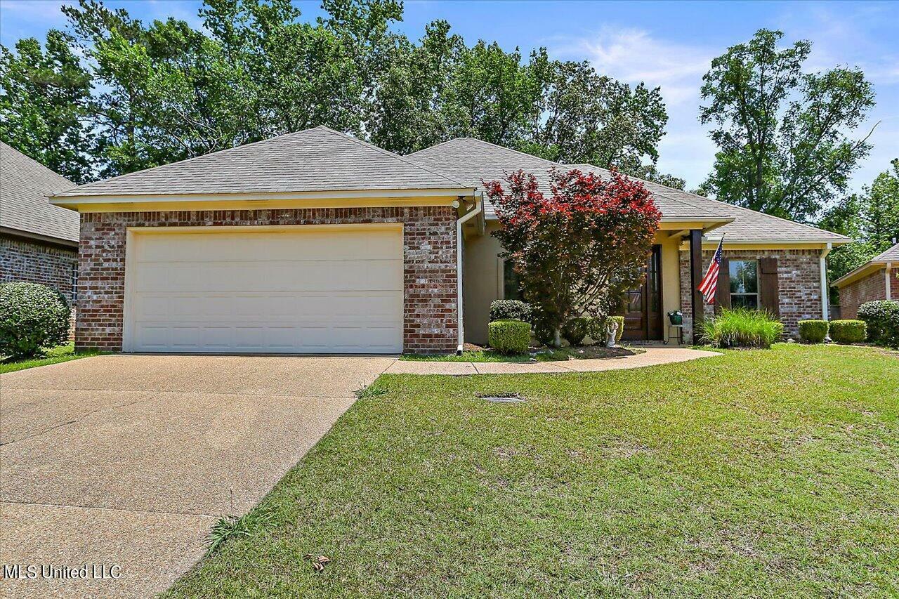 Property Photo:  129 Tradition Parkway  MS 39232 