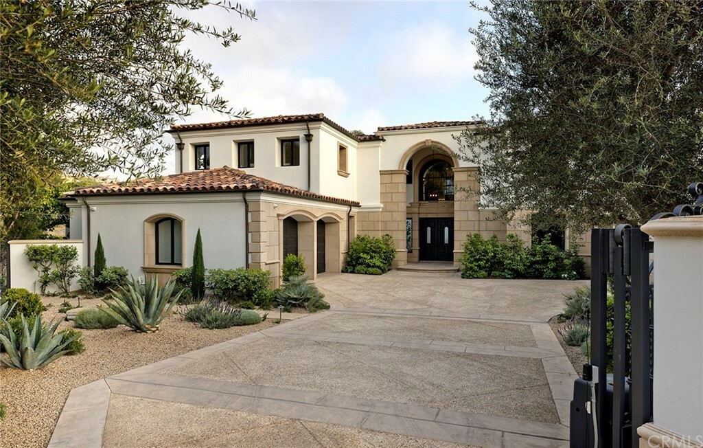 Property Photo: 10 Fair Harbor CA 92657