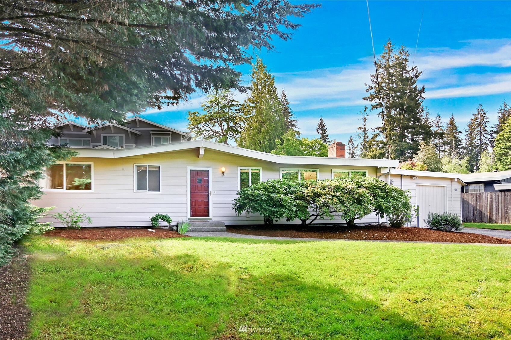 Property Photo:  2427 156th Avenue SE  WA 98007 