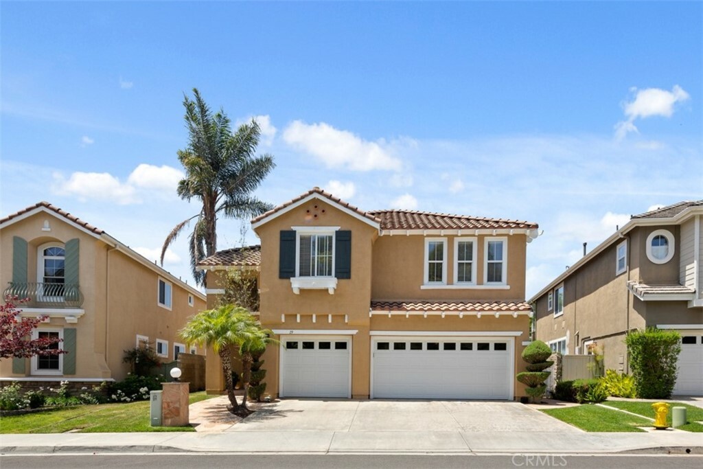 Property Photo: 29 Sprucewood CA 92656