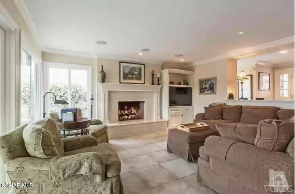 Property Photo:  1733 Royal Saint George Drive  CA 91362 