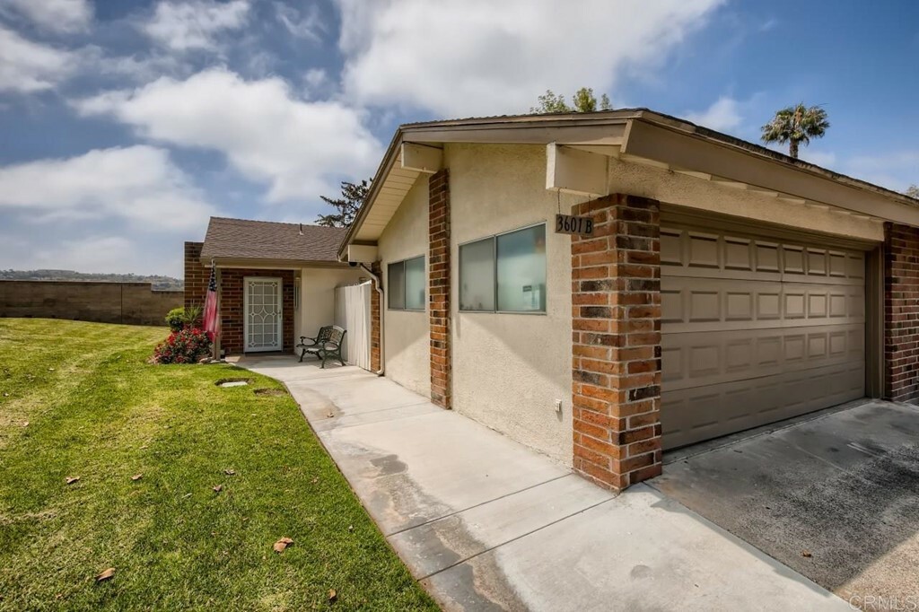 Property Photo:  3601 Harvard Drive B  CA 92056 