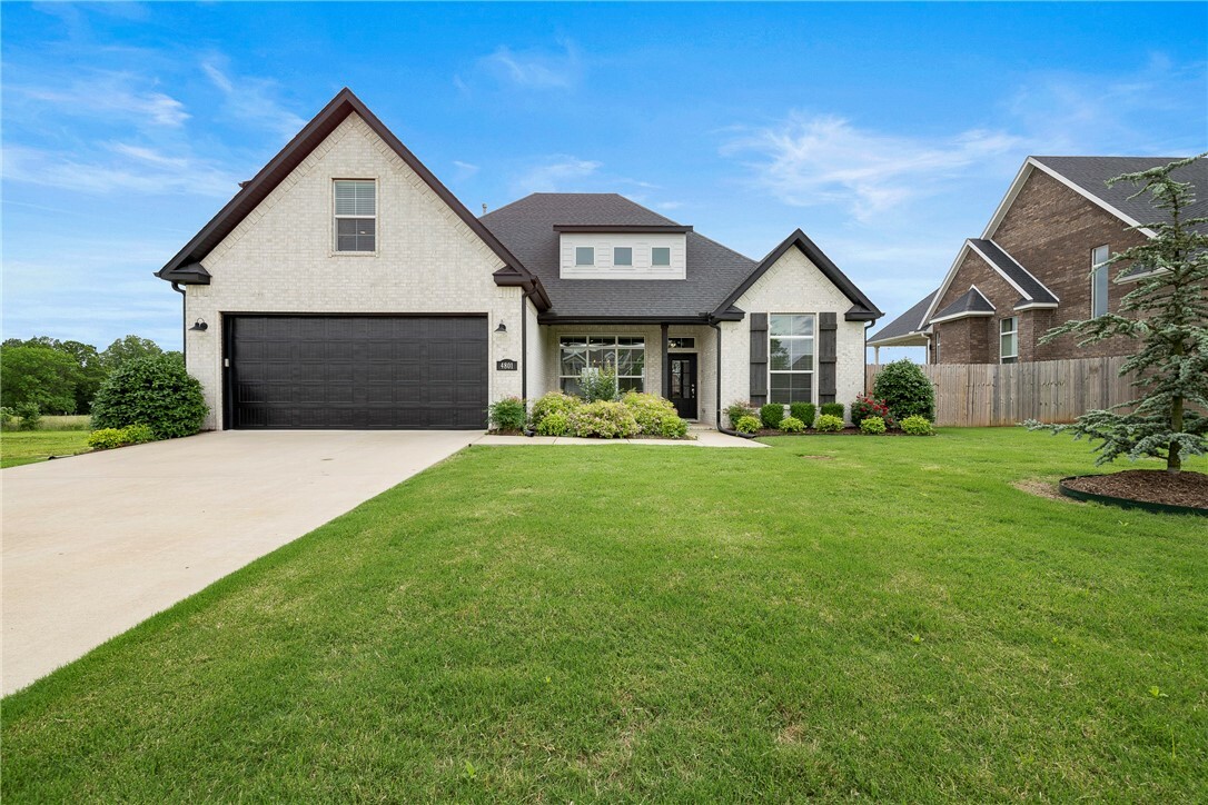 Property Photo:  4801 W Crossvine Drive  AR 72704 