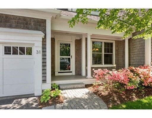 Property Photo:  31 Hastings Way 31  MA 01778 