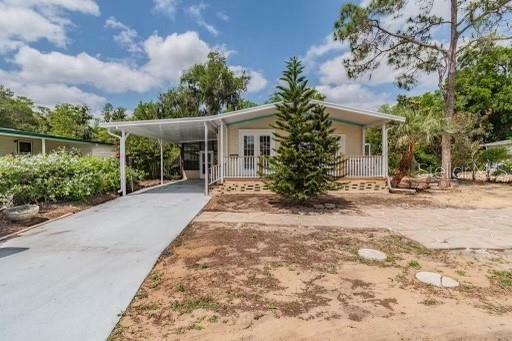 Property Photo:  165 Jackson Park Avenue  FL 33897 