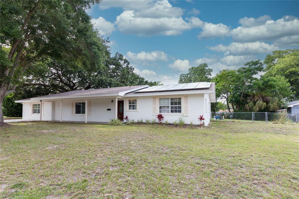 Property Photo:  701 Avenue N SE  FL 33880 