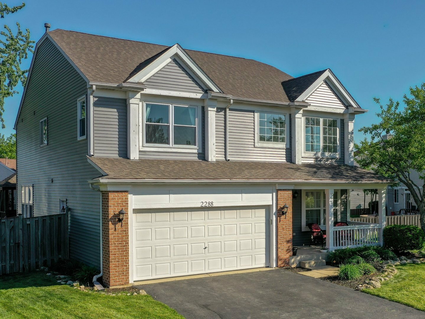 Property Photo: 2288 Conrad Court IL 60503