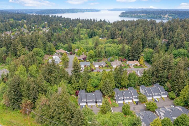 Property Photo: 1419 32nd Street Ct NW WA 98335