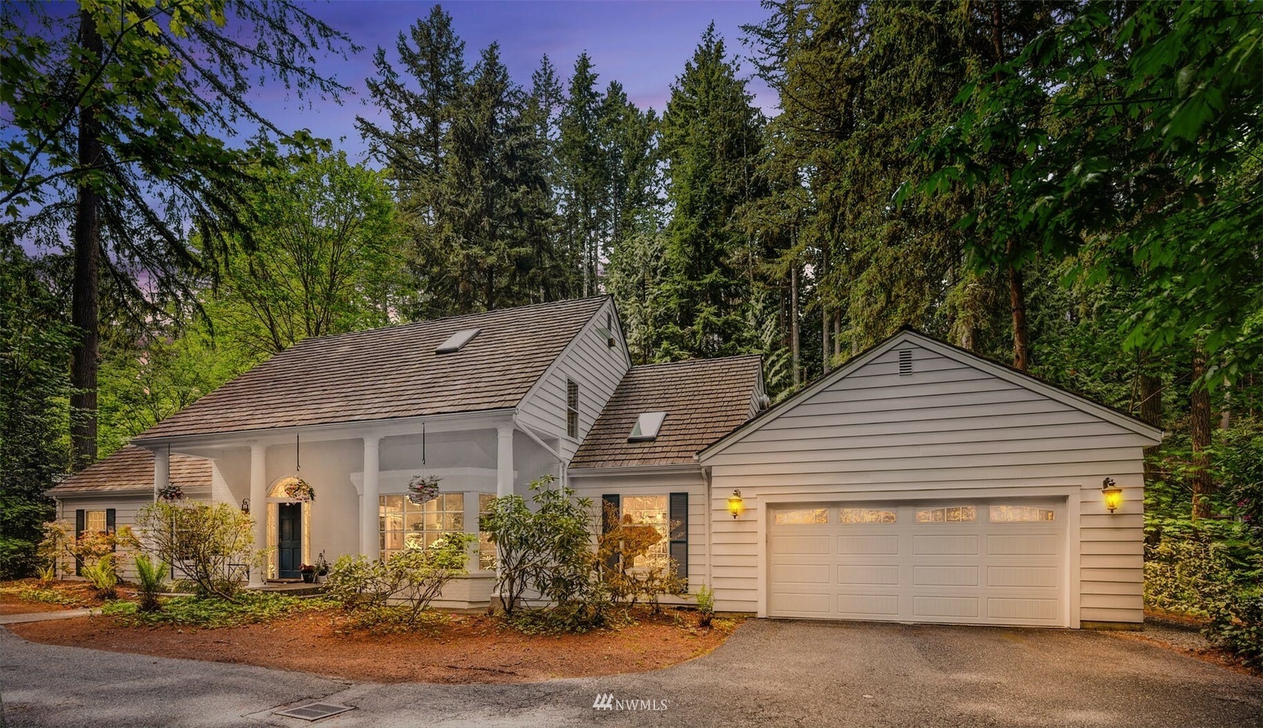 Property Photo:  3605 130th Avenue NE  WA 98005 