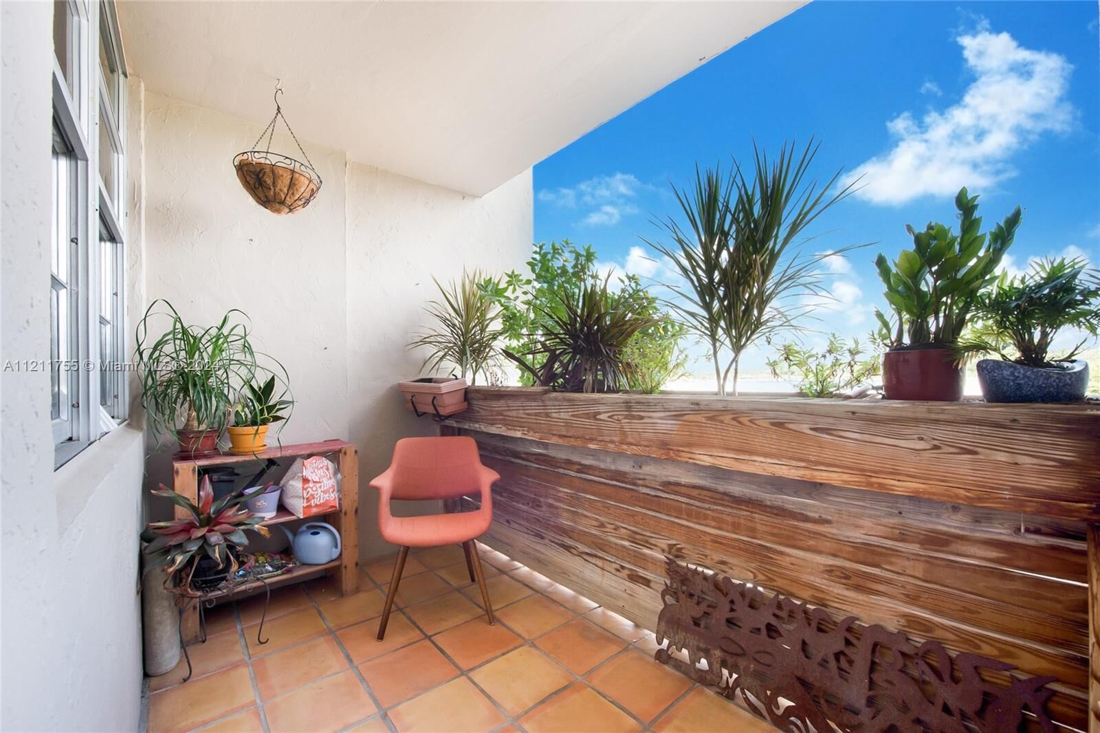 Property Photo: 90 Edgewater Dr 415 FL 33133