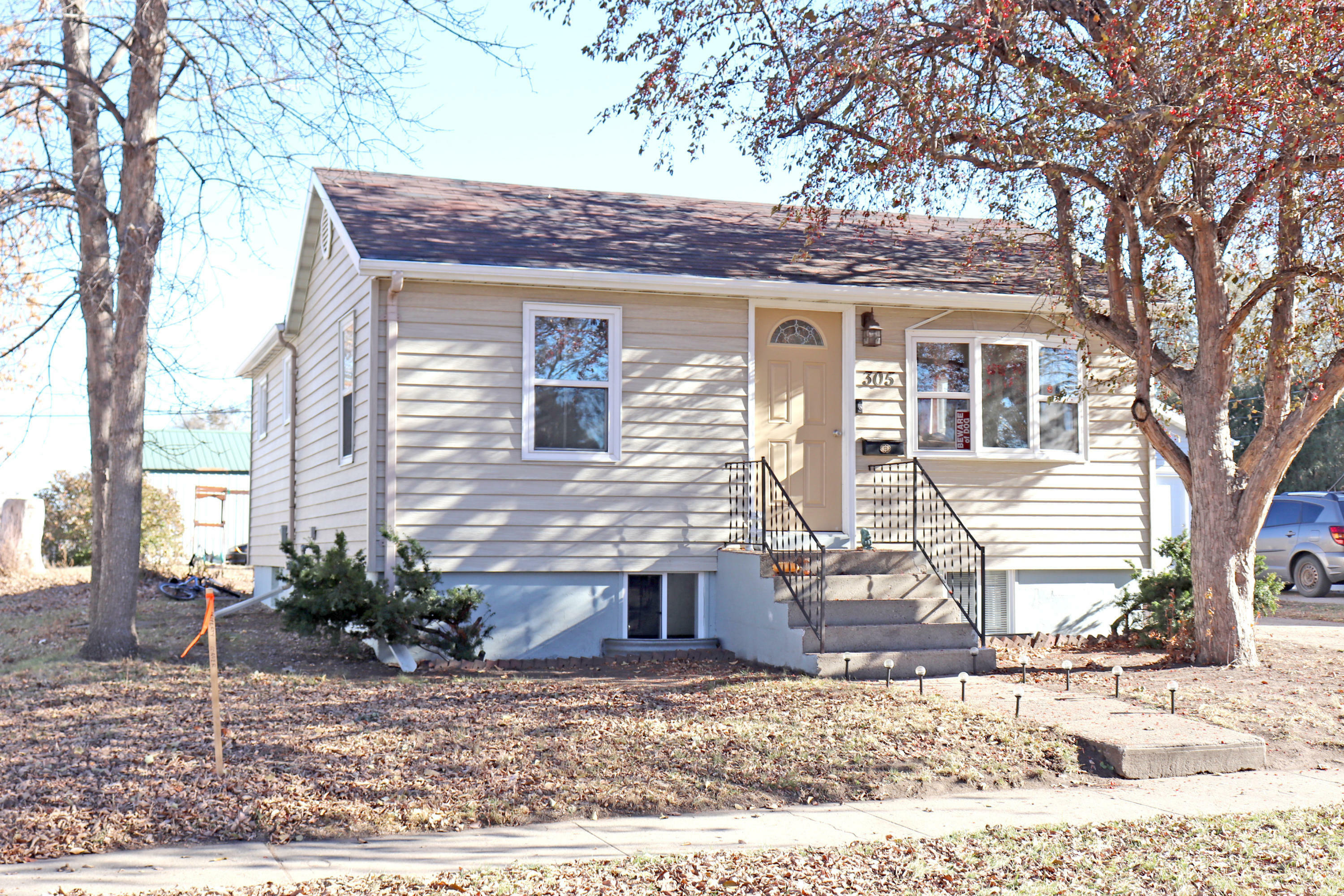 Property Photo:  305 S 14th Street  ND 58504 