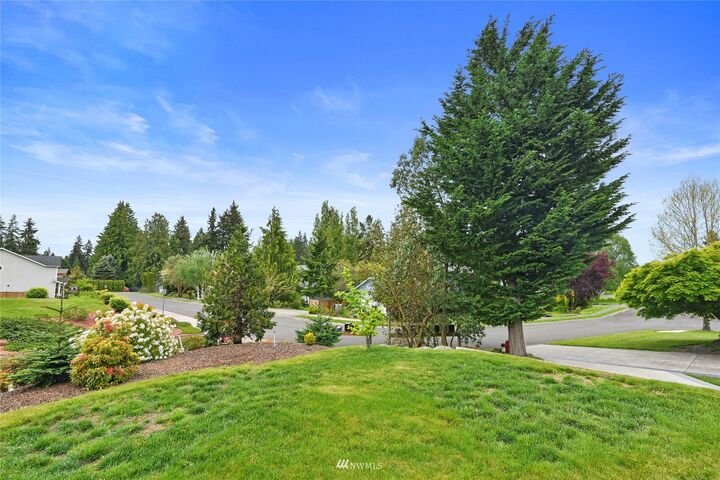 Property Photo:  2038 NE Laurie Vei Loop  WA 98370 