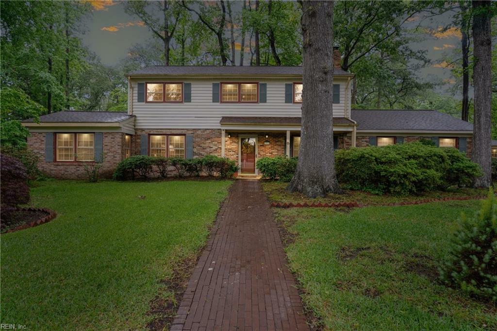 Property Photo:  933 Townsend Drive  VA 23452 