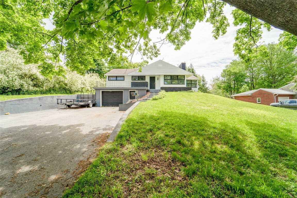 Property Photo:  518 Lowell Drive  NY 13760 