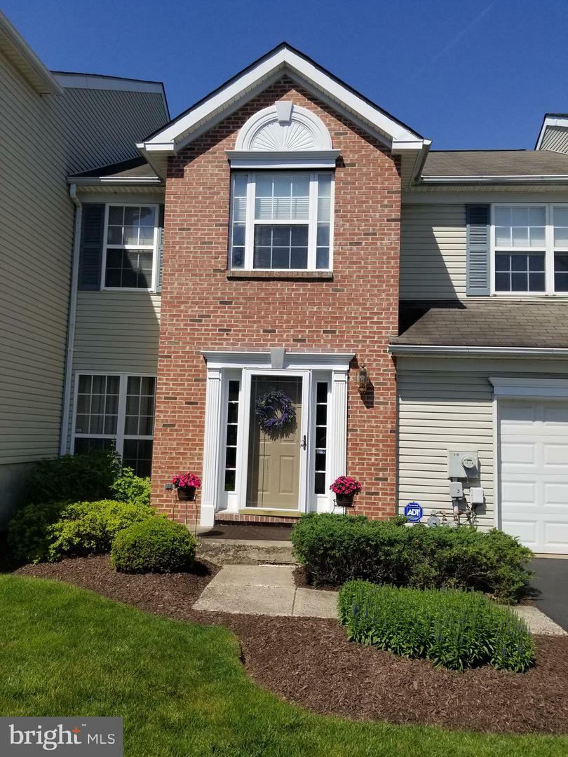 Property Photo:  820 Long Meadow Drive  PA 18914 