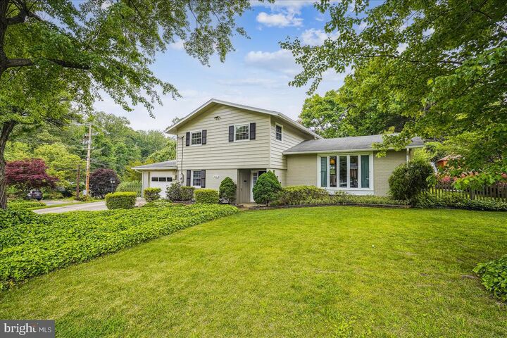 3701 Ivydale Drive  Annandale VA 22003 photo