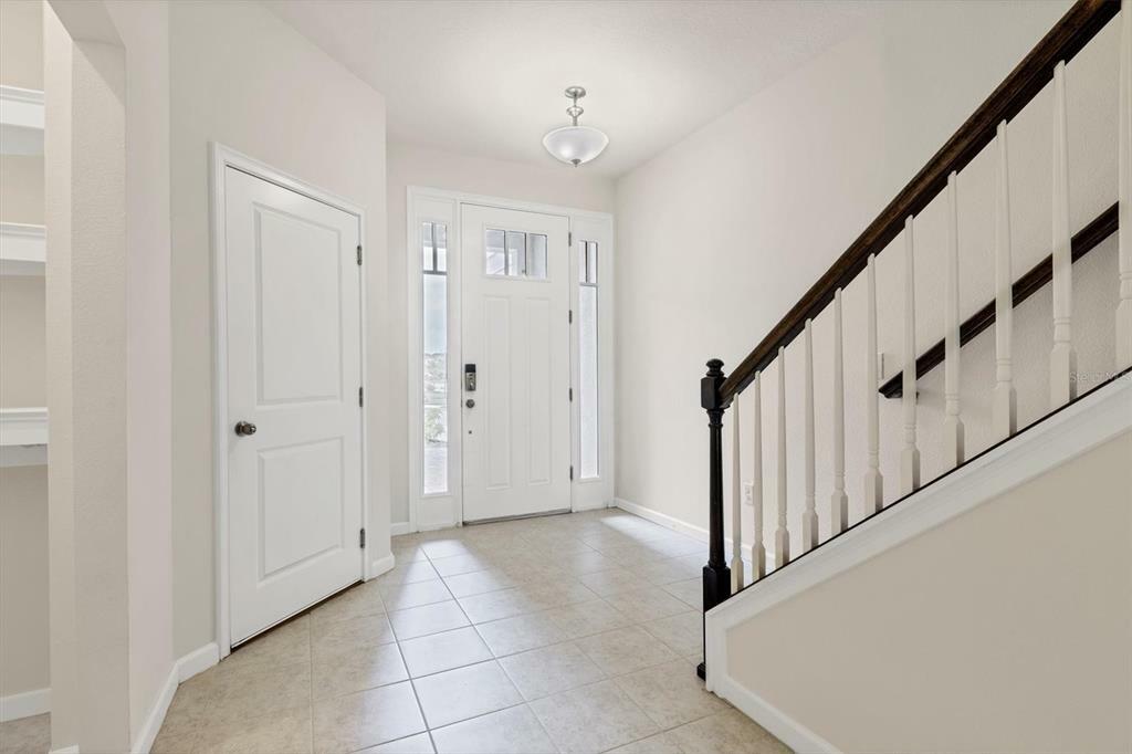 Property Photo: 5065 Skyview Lane FL 34211
