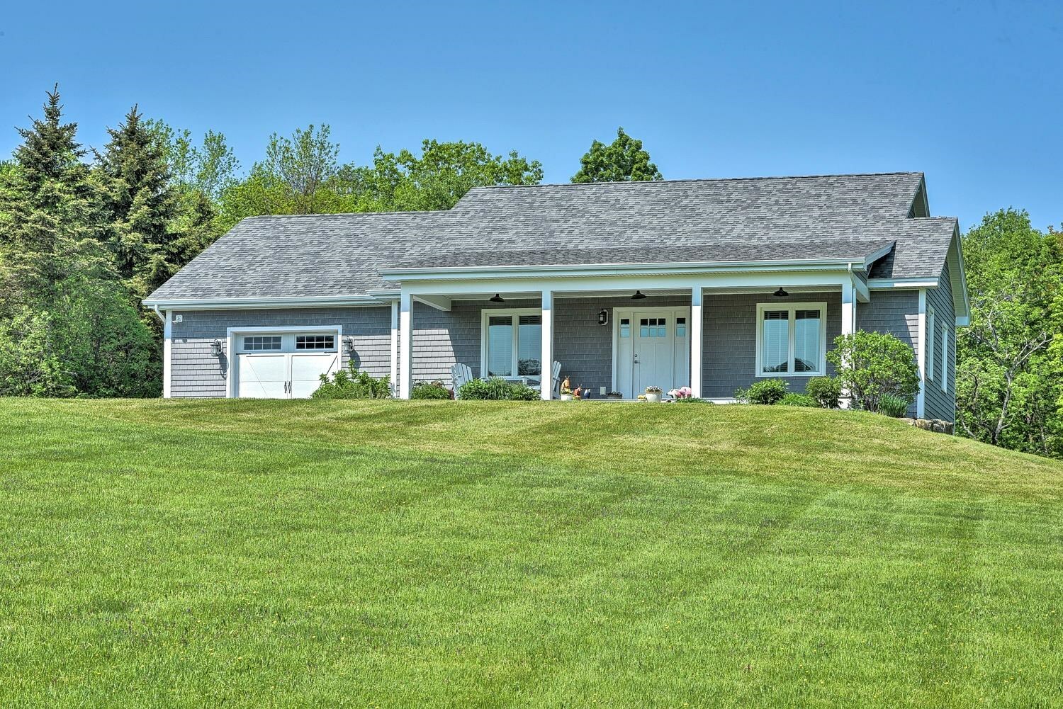 Property Photo:  308 North Road  NH 03608 