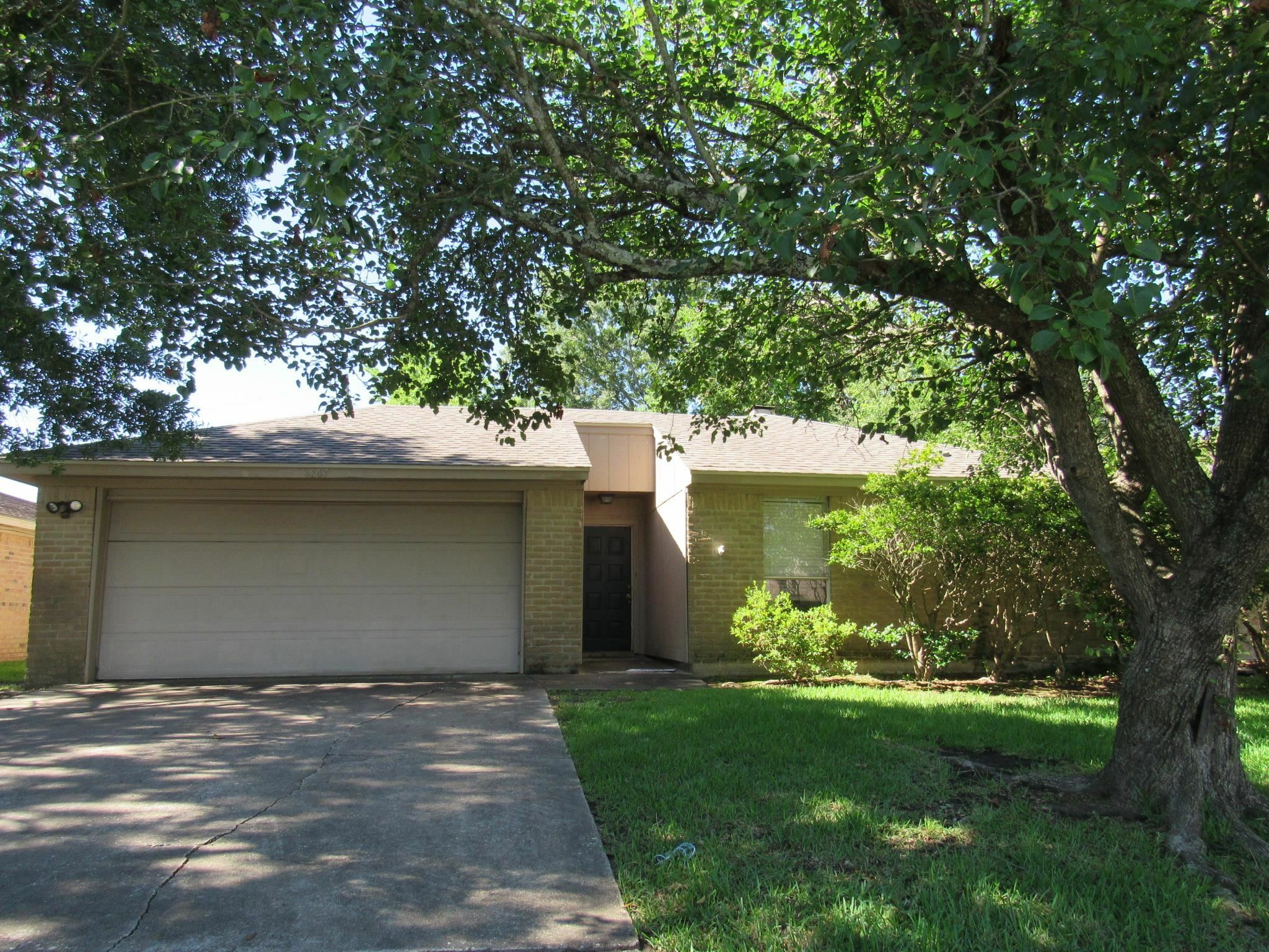 6885 Marshall Place  Beaumont TX 77706 photo