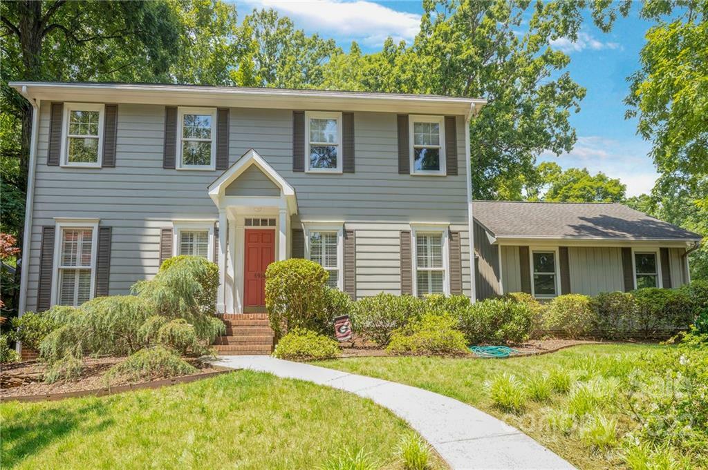 Property Photo: 6914 Boaz Court NC 28211