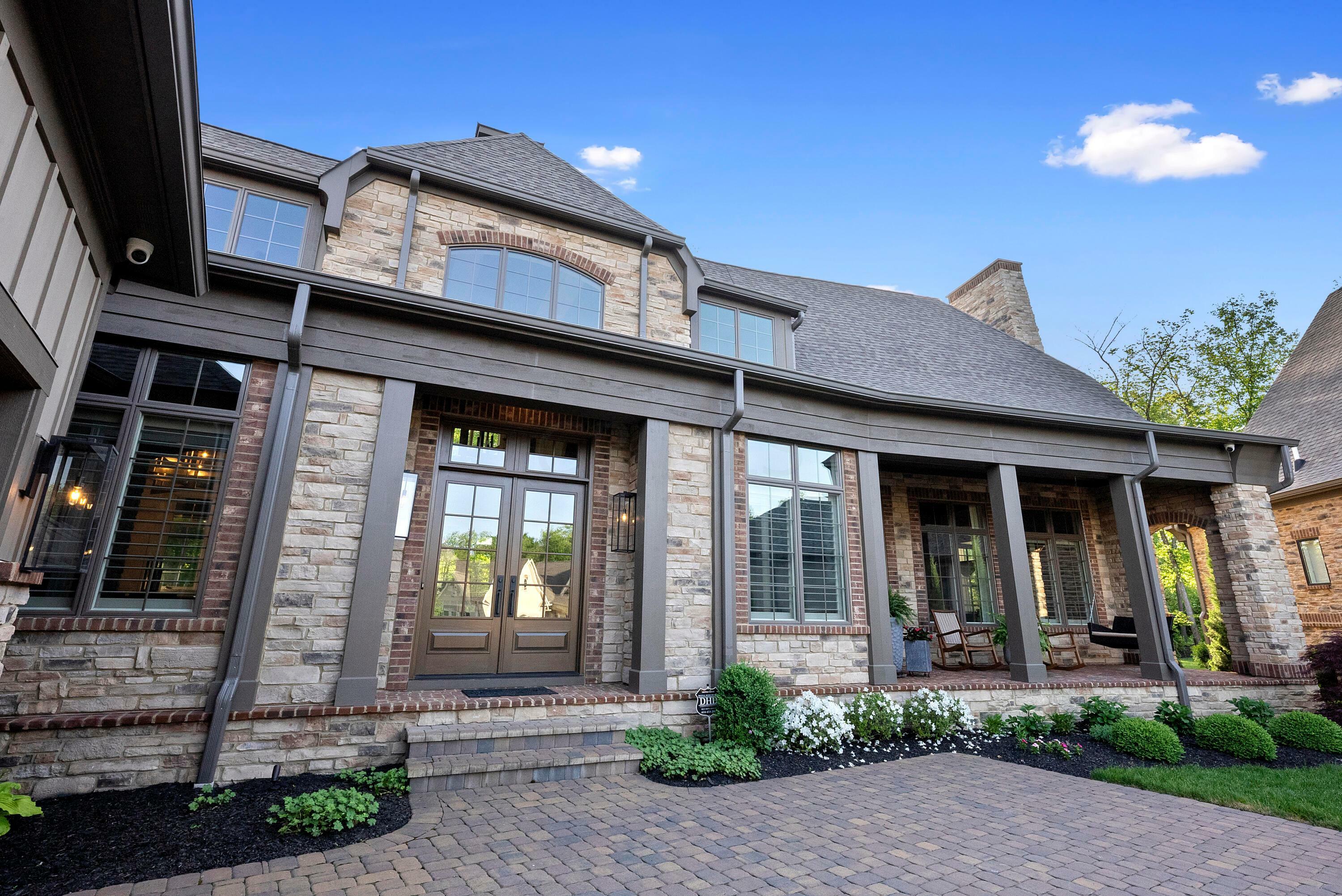 Property Photo: 4997 Pesaro Way OH 43017