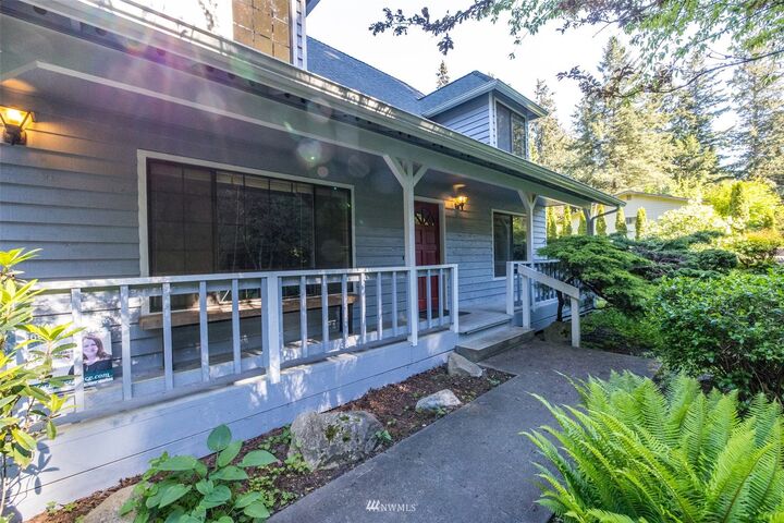 Property Photo:  4705 Banner Road SE  WA 98366 