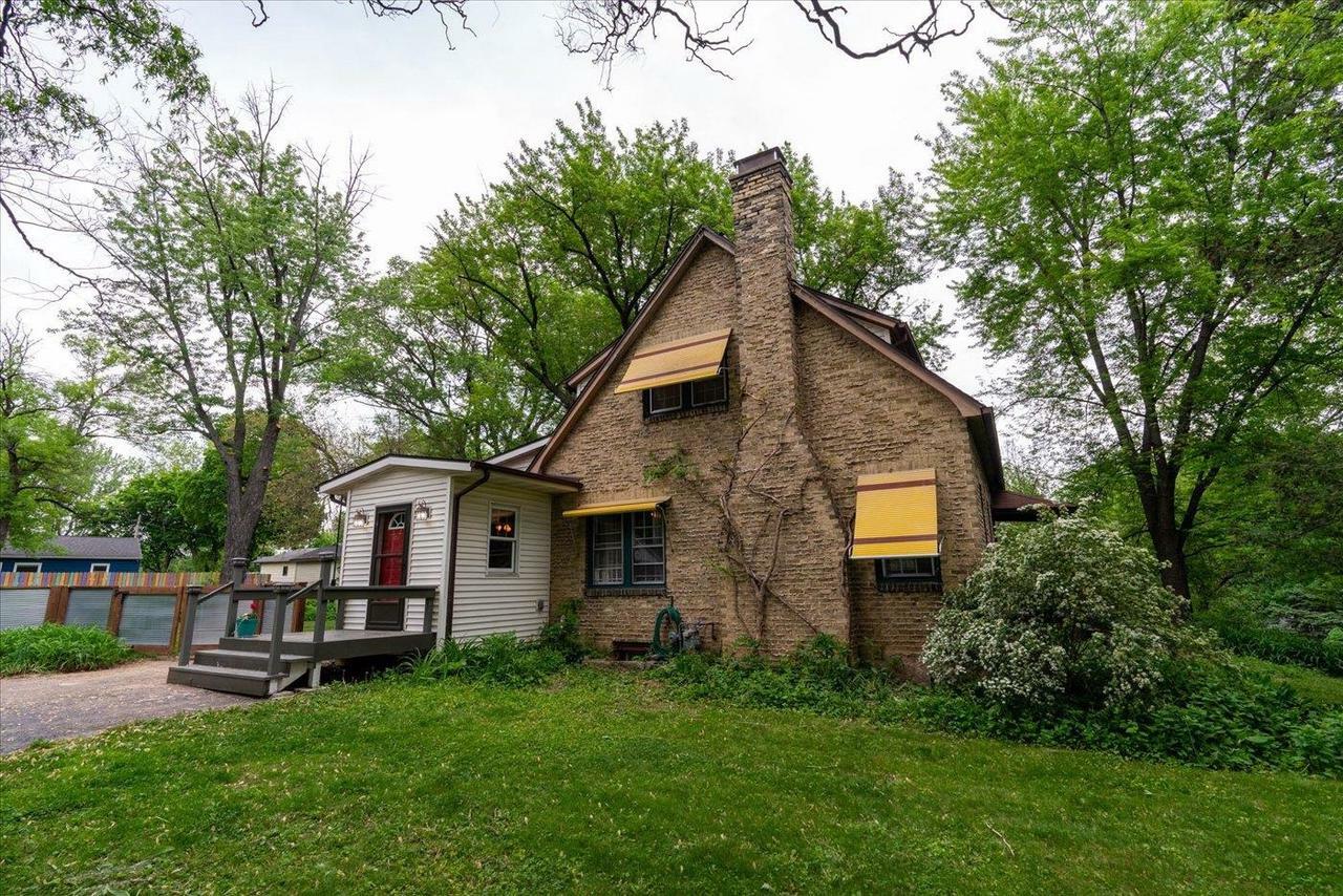 Property Photo:  802 Northport Dr  WI 53704 