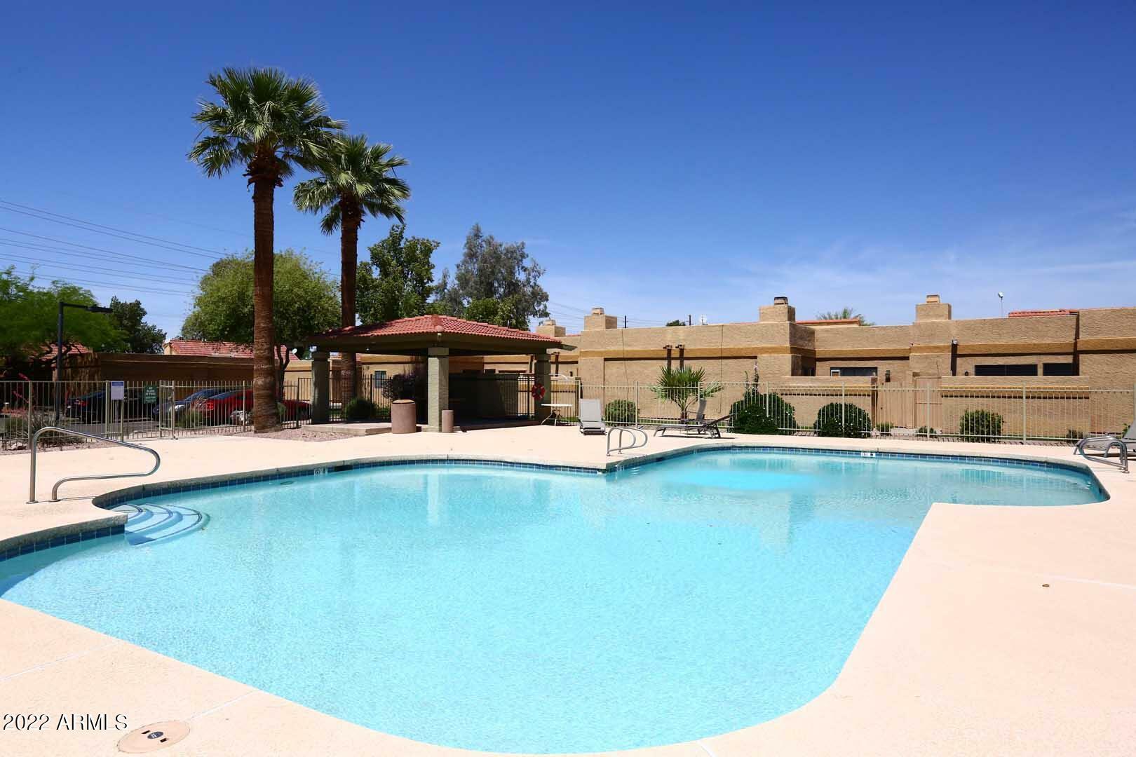 Property Photo: 1526 N Dorsey Lane AZ 85288