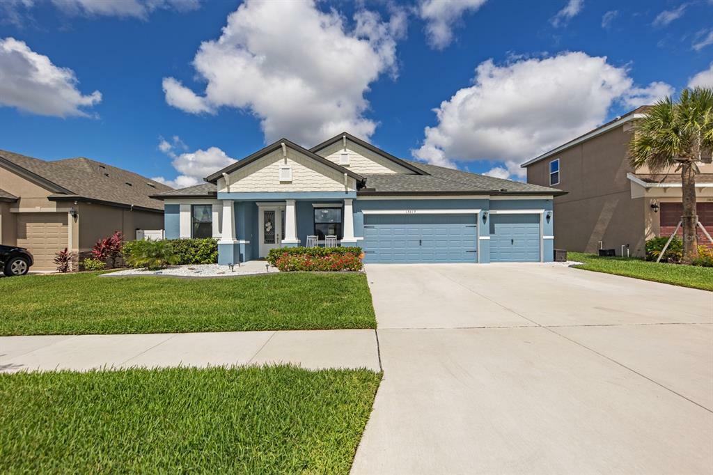 Property Photo:  13619 Tonya Anne Drive  FL 33579 