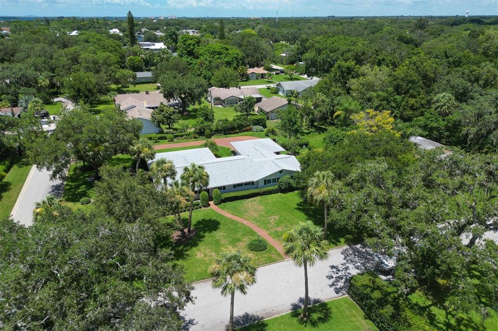Property Photo: 2106 5th Street W FL 34221