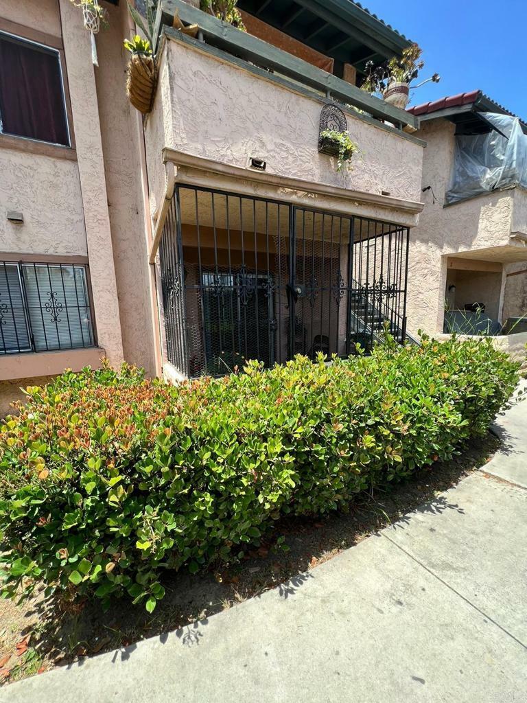 Property Photo:  859 San Ysidro Boulevard 9  CA 92173 