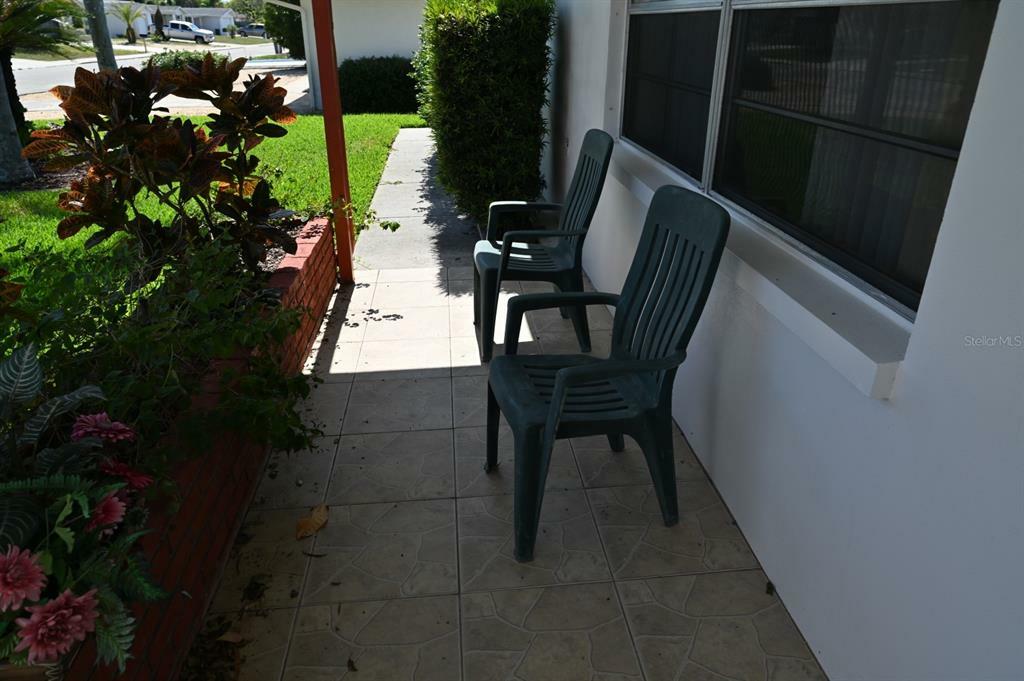 Property Photo:  5642 Perkin Drive  FL 34652 