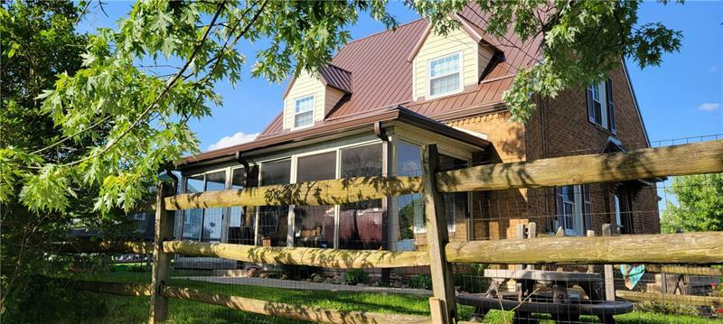 Property Photo: 260 Mamont Dr PA 15632