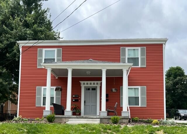 Property Photo: 222 West Broadway Avenue KY 40475