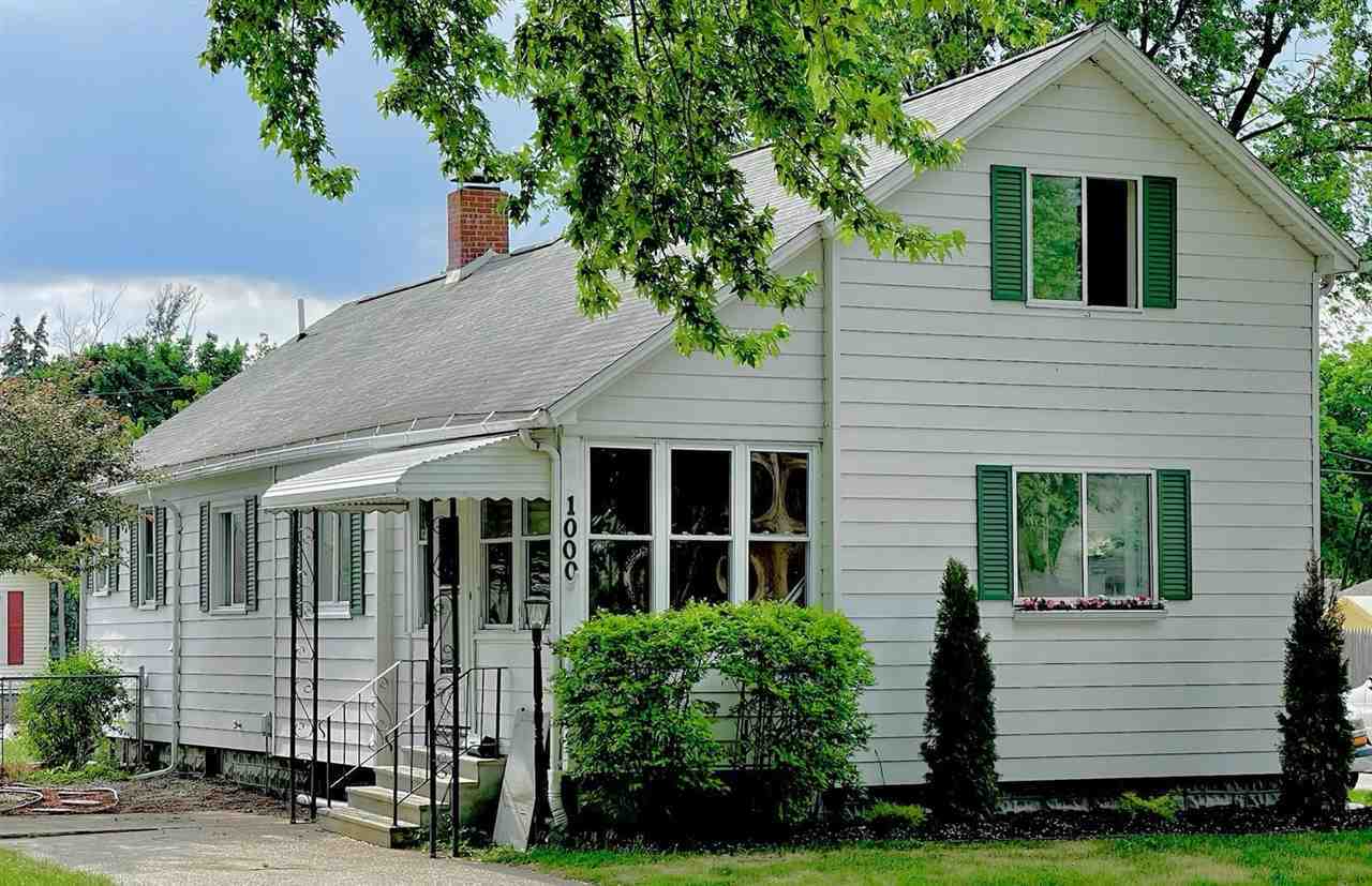 Property Photo:  1000 Wilson Street  MI 48708 