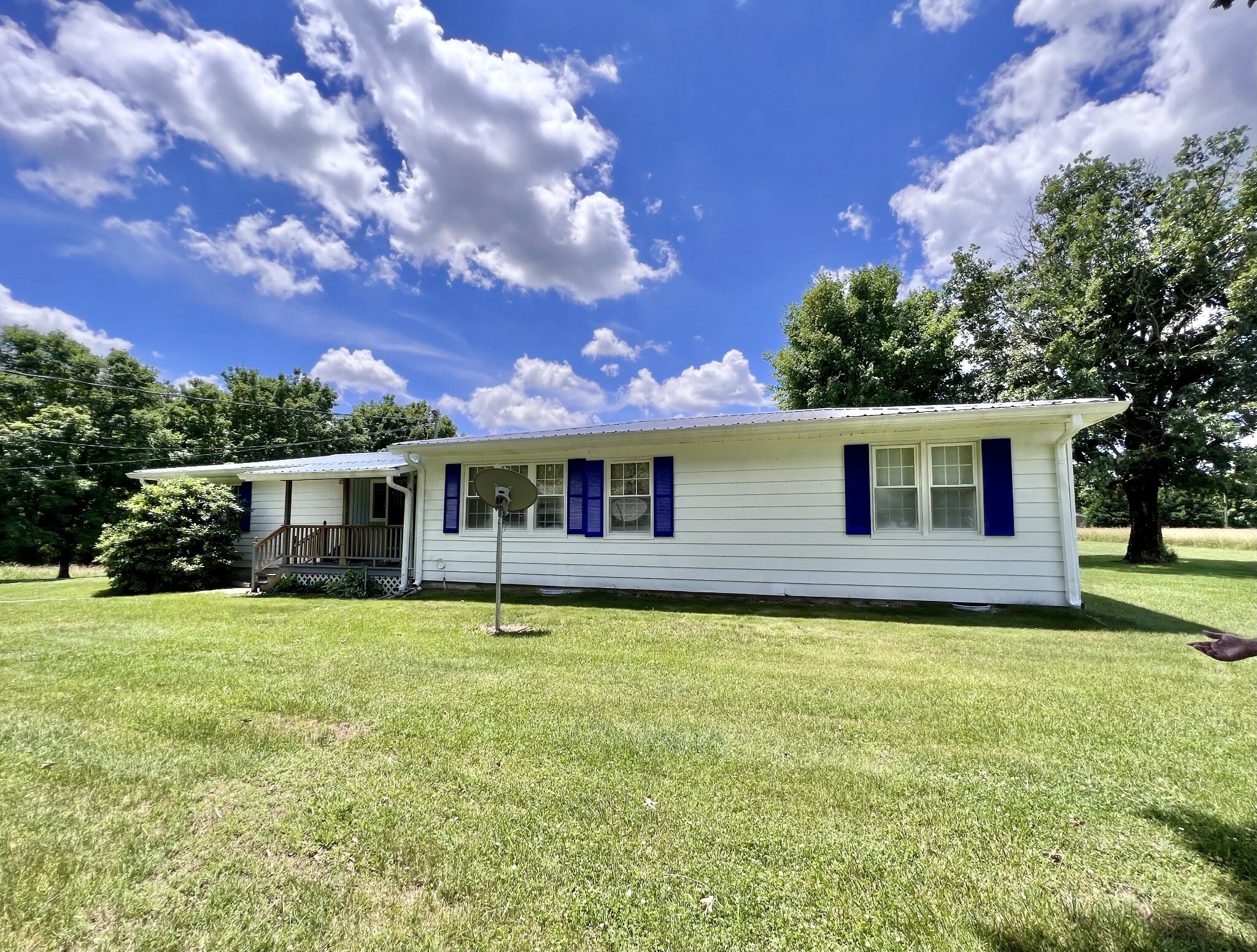 Property Photo:  427 Chief Creek Rd  TN 38464 