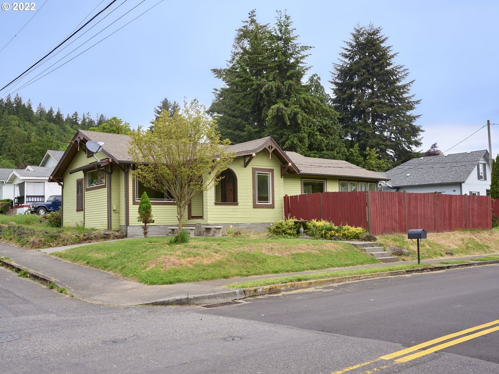 Property Photo:  941 NW 7th Ave  WA 98607 